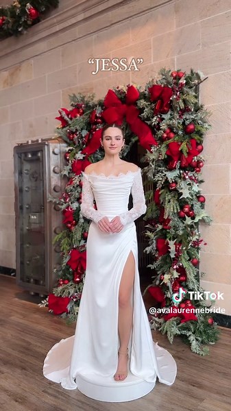 Christmas Feels: Wedding Dress Inspiration