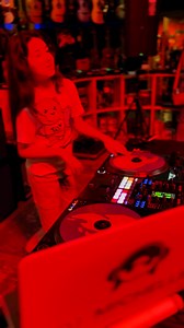 37K views · 1.3K reactions | I won that battle ️ My scratch lessons! Learn how to scratch with me! https://nas.io/teamdjmichelle/products/bpim FOLLOW ME ON SOCIAL MEDIA: https://www.instagram.com/iamdjmichelle https://www.tiktok.com/@iamdjmichelle? https://www.mixcloud.com/iamdjmichelle/ https://soundcloud.com/iamdjmichelle https://www.threads.net/@iamdjmichelle https://www.youtube.com/@iamdjmichelle | Dj Michelle | Facebook