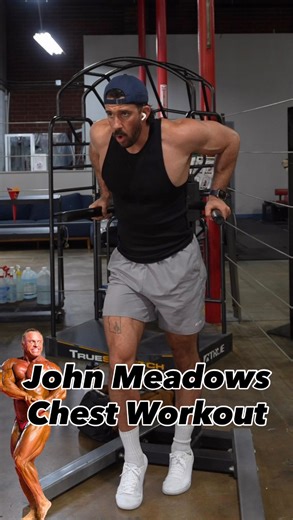 Reuben J Cohen on Instagram: "John Meadows Chest Workout ↓ Short but sweet… this shit actually took me out for like 4 days. Would you try this? Follow to level up your gym game in 2026 ✅ Full Workout: Incline DB Press - 4 x 8-10 Flat Barbell Press - 3 x 6 Pec Minor Dips - 3 x 6-8 Superset w: Regular Dips - AMRAP (As Many Reps As Possible) Triceps if you feel so inclined. #gym #bodybuilding #fitnessmotivation #workoutroutine #workoutmotivation"