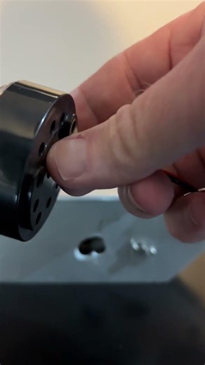 Mast head clean up and new light!