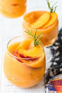 Peach Frosé Recipe (Frozen Rosé)