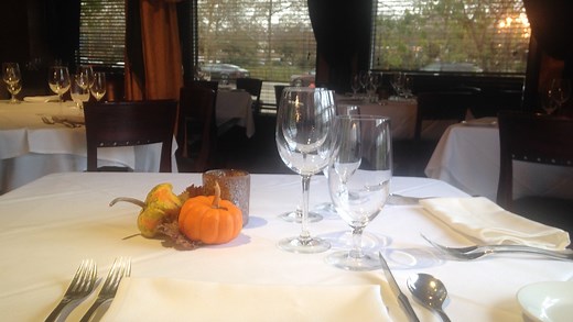7 restaurants serving Thanksgiving dinner