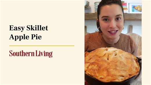 How to Make Apple Skillet Pie
