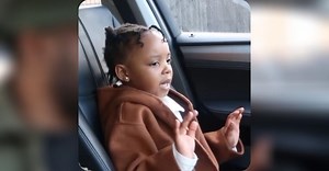 Mali Kabs, la niña de 4 años que se hizo viral por cantar los éxitos de Selena Quintanilla