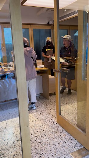 158K views · 1.6K reactions | Cinnamon roll challenge | Raìna | Facebook