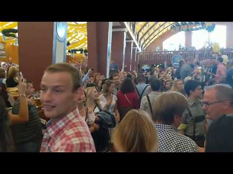 Oktoberfest 2019 Münich - "Country Roads"
