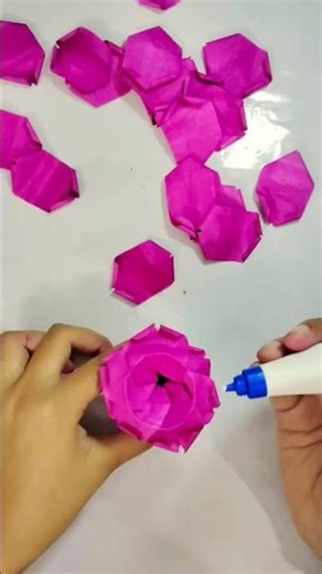 very easy DIY rose 😍 you must try to make #thecraftlab