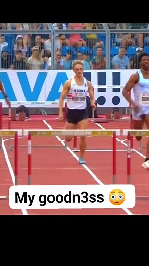 Chris Robinson hurdles 400m track and field 👀 #trackandfield #Wow #OMG #cttoOfvideo #highlightseveryone #fyp #foryouシ #virals #reelstrending #reelsviralシ #reelsvideoシ #reelsfacebook #reelsfypシ #reelsviralシ #reelsfypシ #reelsfypシ #highlights #fy #FacebookPage #highlightseveryone #trend #follower #highlightsシ゚ #fypシ #followers #highlights #everyone #viralreels | Trending Viral Videos
