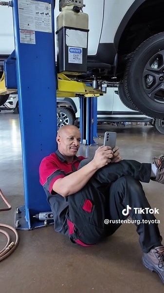 If anyone asks… we’re definitely working 👀✨