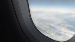 Hand Plane Passenger Shutting Window Shade 库存影片视频（100% 免版税）20845714 | Shutterstock