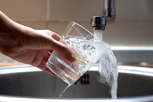 How Can Seniors Avoid Dehydration?