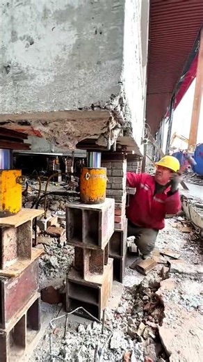 Lifting an Entire Building! Incredible Engineering #shorts