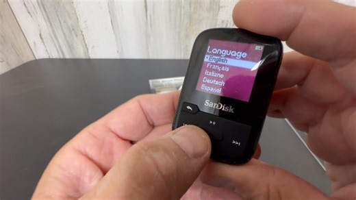 Watch Closer look at Sandisk MP3 32GB on Amazon Live