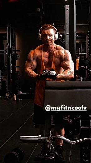 Flexfriday #bodybuilding #shortvideo #motivation #fit #gym #riga #training