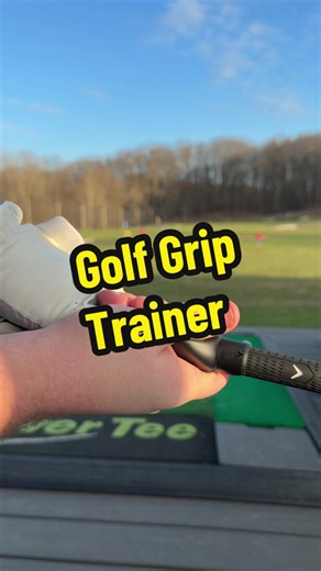 I needed some major help with my golf grip #griptrainer #golfgrip #tiktokshopcreatorpicks #greenish #TikTokShopSpringGlowUp