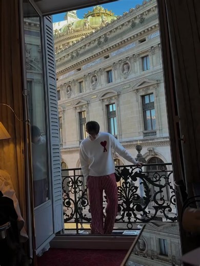 Happy time happy trip #est_rvp #เอสศุภ #williamest #วิลเลี่ยมเอส