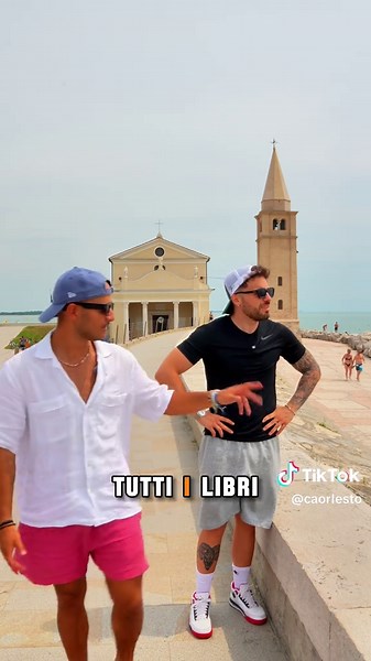 Caorle: La Misteriosa Strada Sommersa?