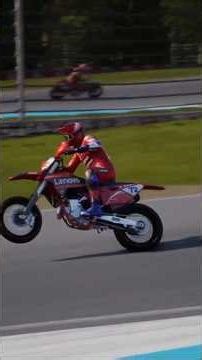 MotoGP 25: Motard Opening Lap Charge Fighting Through the Pack