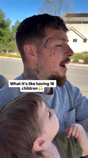 Loading up the golf cart with a group of his kids for a ride… casually mentioning he has to head back to get the ‘next batch.’ Family life on another level with 18 kids! 🤯 Is having this many children an incredible blessing, or does it feel excessive to you? Drop your honest thoughts below — what do you think? 👇🏼