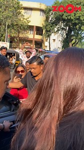 #DishaPatani and #KrishnaShroff papped post lunch in Bandra! #ZoomTV #ZoomPapz #CelebsSpotted | Zoom TV