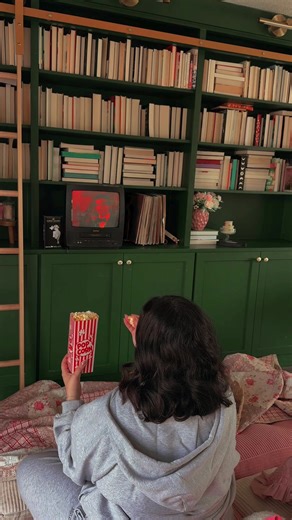 Escape to the 90s with Love Story: JFK Jr. & Carolyn Bessette