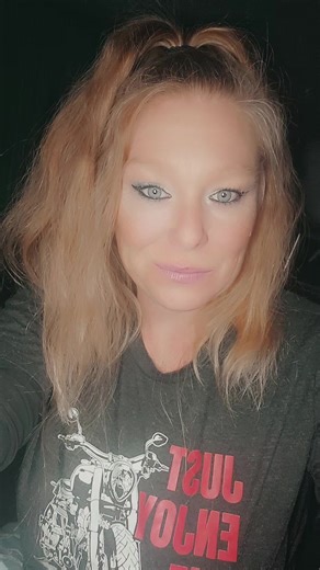 Linda Coleman Adams (@leggsforever)’s videos with You Had Me from Hello - Kenny Chesney