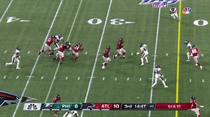 Devonta Freeman nearly takes it to house on 28-yard middle screen