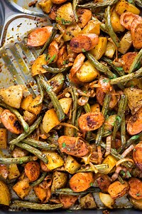 Sheet Pan Sausage and Potatoes