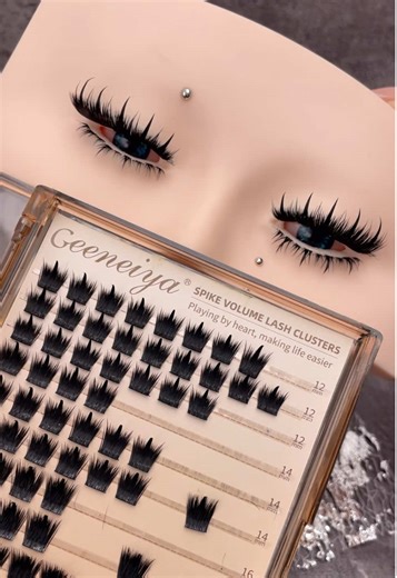 Effortless Lash Application with Geeneiya Lashes
