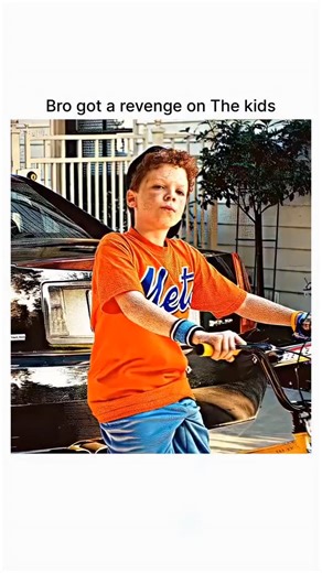 movie on Instagram: "Click (2006) 🎭 Genre Comedy • Fantasy • Drama ⏱ Runtime 1h 47m ⭐ Rating Around 6.4/10 📖 Overview Michael Newman, an overworked architect, finds a magical remote that allows him to pause, rewind, and fast-forward moments of his life. What begins as a shortcut to success slowly turns into a lesson about love, family, and the moments we take for granted. ❤️ Why It’s Loved • Surprising emotional depth • Adam Sandler’s heartfelt performance • Relatable work-life balance theme •