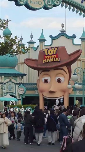 POV: You realized your 150 ticket in Anaheim costs 60 in Tokyo and the food looks like a work of art