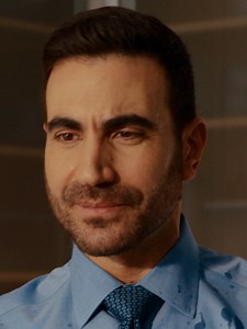 Talking to Your Crush: Office Romance Premiere Tips