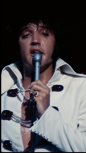 Elvis Presley Performs Polk Salad Annie | Extended Version