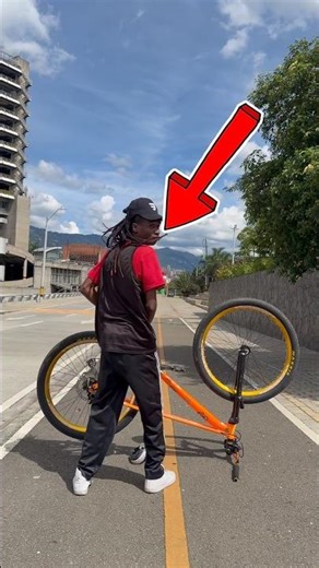Things we do with our bikes 😱 #stuntbike #bikeride