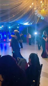 Con cartitas 💌 y palabras se enamora a una mujer.🎶🎶💞 | Sax Records