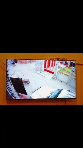 High quality imaging with 3k/5 MP resolution Support Human and Vehicle Detection Full Color Light: advanced technology with long range Efficient H.265 compression technology Provide real-time security via built-in audio Water and dust resistant (IP67) 🔐 آپ محفوظ، تو سب محفوظ! #hikvision #hiktechstar2025 #hikvisioncctv #installation #altoorseacuritysoloution #cctvmultan #cctv #cctvcamera #cctvfootage #cctv_truck_indonesia #hikvisionpakistan @HIKVISION @Bismillah.Multi Net @ahmedbilal_offical