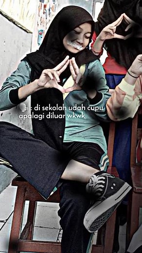 Momen Seru: Fashion dan Ekspresi Positif