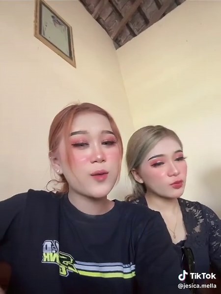 Jmscmll🧚‍♀️ (@jesica.mella)’s videos with suara asli - latifa