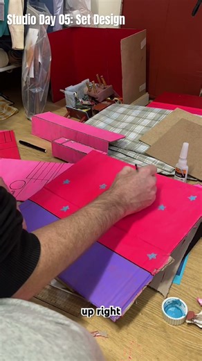 Tiny sets, Big Pink Vibes ⚡️Take a look at my set building process #stopmotion #claymation #clay