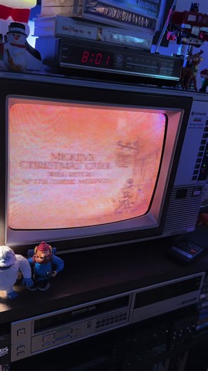 One of the most nostalgic 80s Christmas commercials! This comes from a Betamax tape of Mickey’s Christmas Carol that I recored when I was a kid! Nothing beats watching Christmas cartoons with the original bumpers and commercials from the 80s! #mcdonalds #mickeyschristmascarol #80s #vintagechristmas #ronaldmcdonald #mcdonaldland