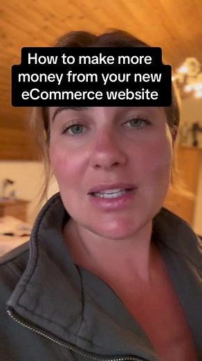 I KNOW there’s so much to focus on when starting a new eCommerce brand but here’s the list of what to tackle first. #ecommercemarketing #businessmarketing