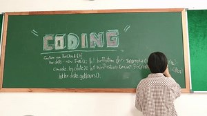 clip-3701567223-girl-writing-engineering-prompt-by-using-ai