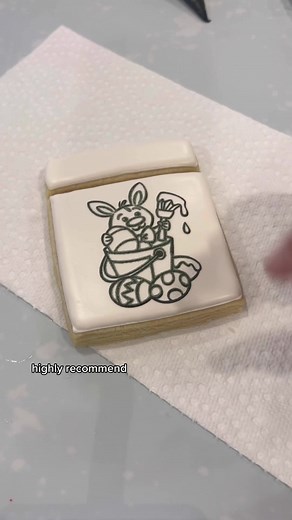 DIY Easter Cookie Silk Screen Tutorial