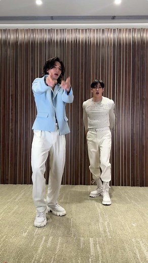 Stray Kids JAPAN 2nd Album 'GIANT' Dance Tutorial ft. Bang Chan & Hyunjin