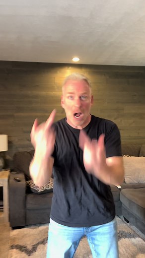 Hilarious Prank: Customizable Keyboard App Surprise