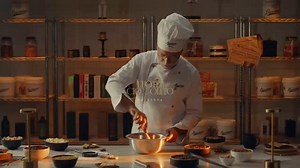 Lucciano’s presenta: las 12 obras de Il Maestro 🎨🍫 Chocolate convertido en arte. Diseño, textura y sabor que habla por sí solo. Descubrí nuestra nueva colección de tabletas premium: Una experiencia 5 estrellas pensada para los amantes del chocolate. 📍 Disponibles en nuestras sucursales. #Luccianos #Chocolate #5StarCollection #ObrasDeChocolate #LHotelDelCioccolato | Lucciano's