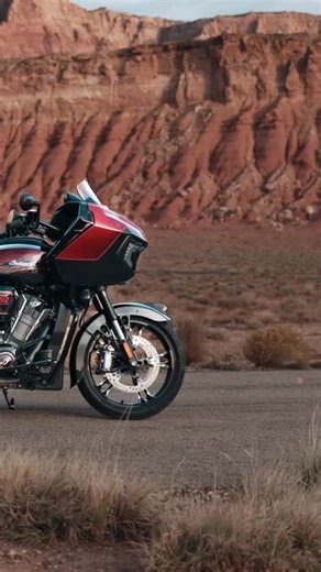 The 2026 Indian Challenger 125th Anniversary Edition — built to celebrate 125 years of American performance. Only 250 made worldwide, making this one of the most exclusive baggers Indian Motorcycle has ever produced. Featuring the liquid-cooled PowerPlus 112, premium finishes, and exclusive 125th Anniversary badging, this is a true collector’s machine with factory performance to back it up. When production is capped at 250 units globally… there’s no second chance. 🔥 Available now at Indian Moto