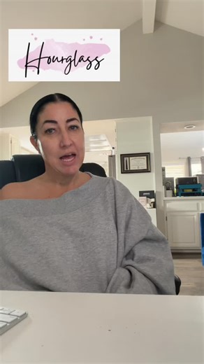 Plus size celebrity fashion stylist | Hourglass body tips ✨#hourglass #hourglassbody #curvyfashion #plussizestyle #bodyshapeguide | Instagram