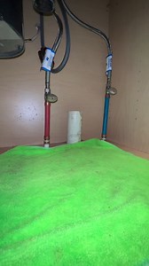 Hooking up a Kitchen Sink Drain #plumbing #plumber #plumbproud #plumblife #kitchen #kitchenhacks #kitchensink #sinkdrain #draingang #plumbingrepair #diy #howto #asmr #reels #reelsvideo #reelsviral #serviceplumber | Theconservativeplumber