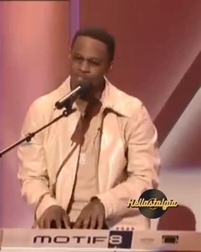 Hip Hop & Black Culture 🎧 | That time Jamie Foxx serenaded Serena Williams for winning Best Female Athlete of the year Happy 58th Birthday Jamie Foxx 🎥: ESPYs(2003)... | Instagram